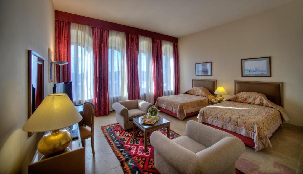 Mir Amin Palace Beit ed-Dine Szoba fotó